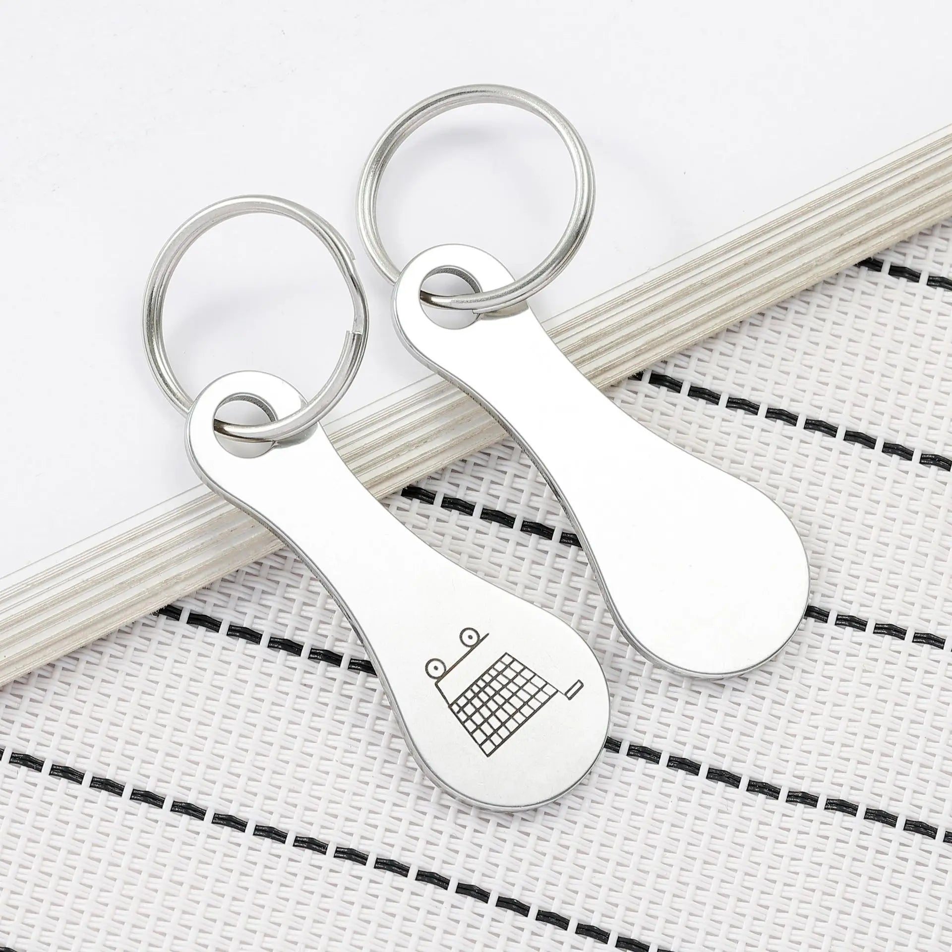 1Pcs Cart Shopping Token Trolley Key Keychain Coin Quarter Grocery Supermarket Holder Keyring Metal Ring Change Unlock Coins